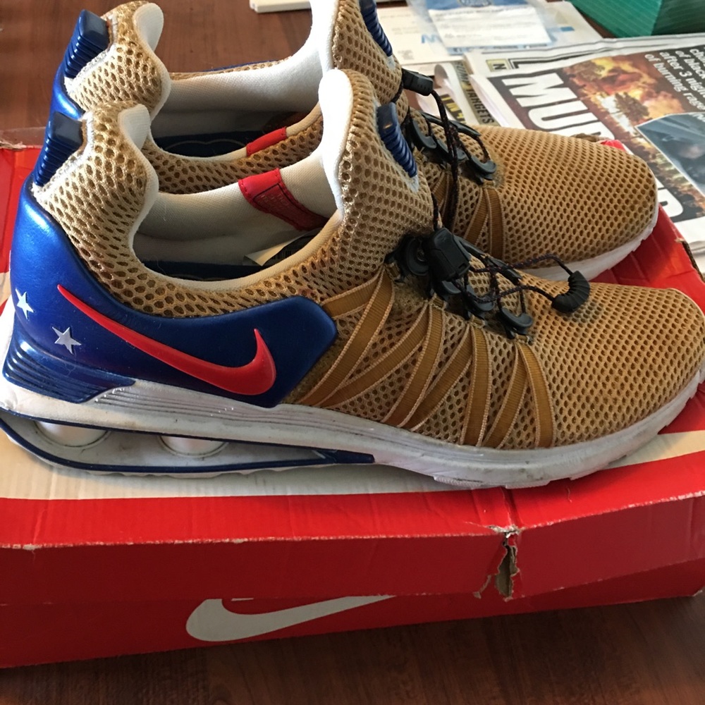 Various Nikes - Picture 12 of 14